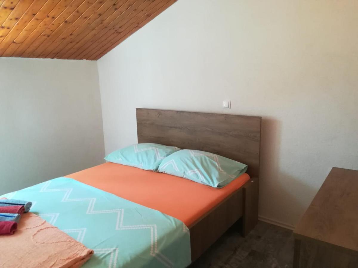 Apartmani Radic Rg 罗戈兹尼察 外观 照片
