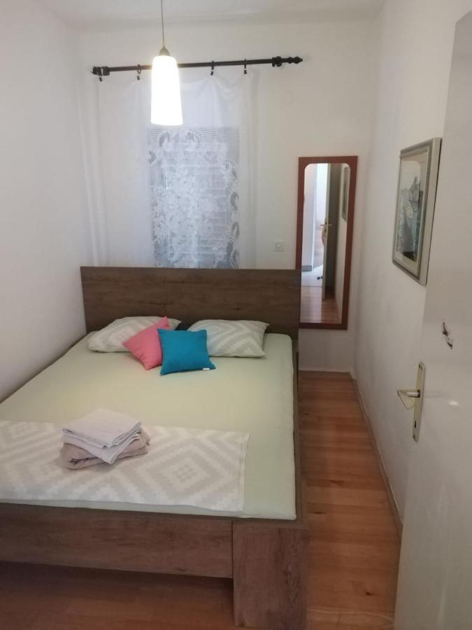 Apartmani Radic Rg 罗戈兹尼察 外观 照片